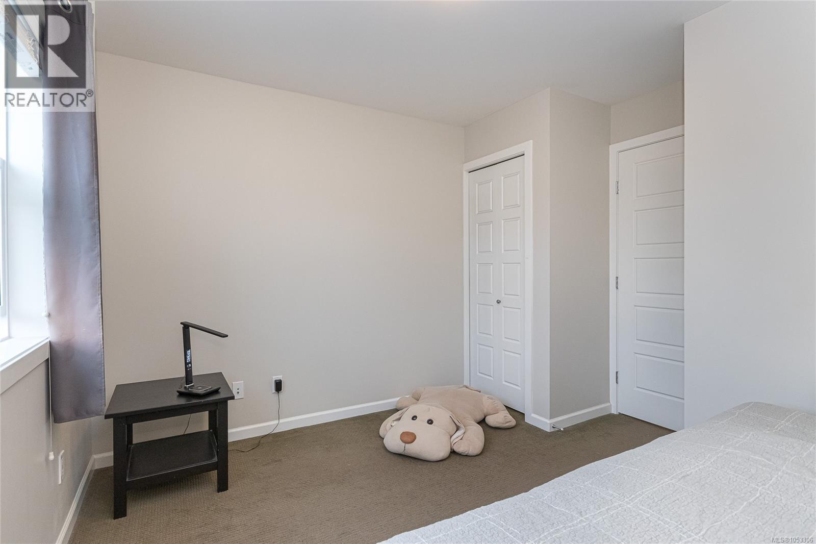 #8 3356 Whittier Ave - 19