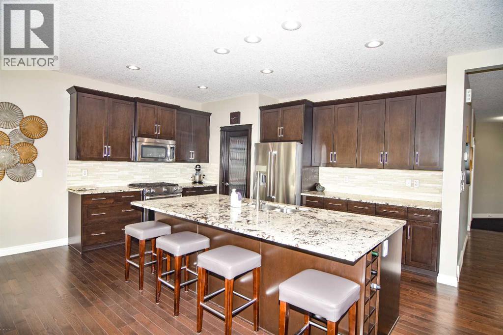 32 Evansborough Hill NW, Calgary — photo 11