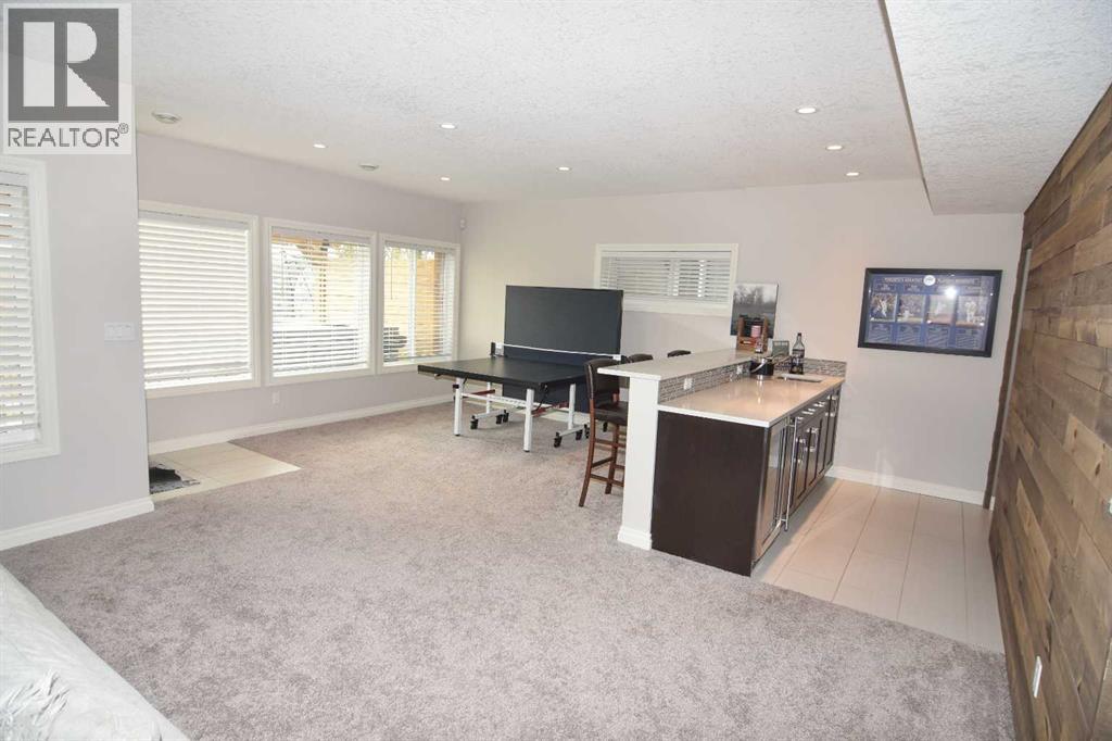 32 Evansborough Hill NW, Calgary — photo 35