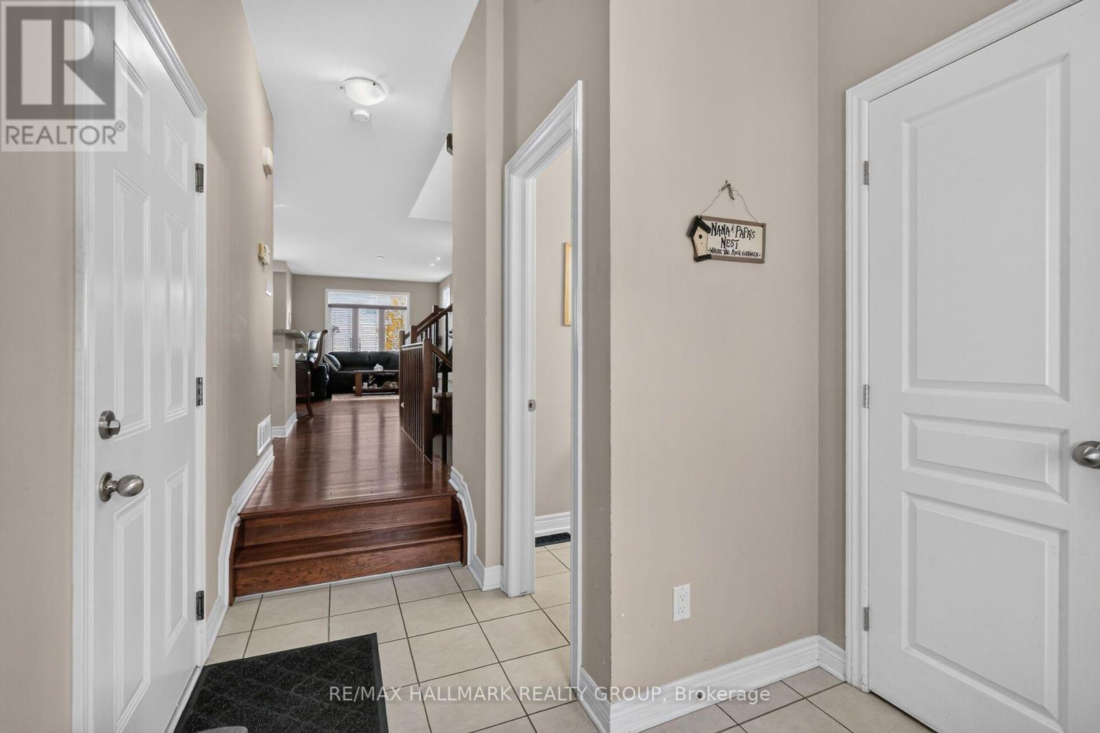 147 WHISPERING WINDS WAY, Ottawa — photo 7