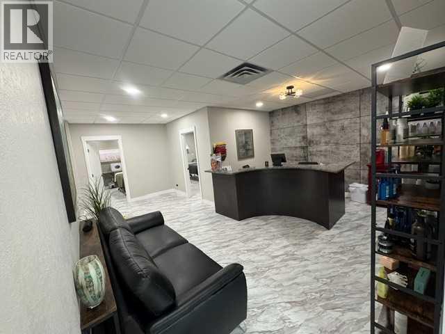 5033 52 Street, Lacombe — photo 5