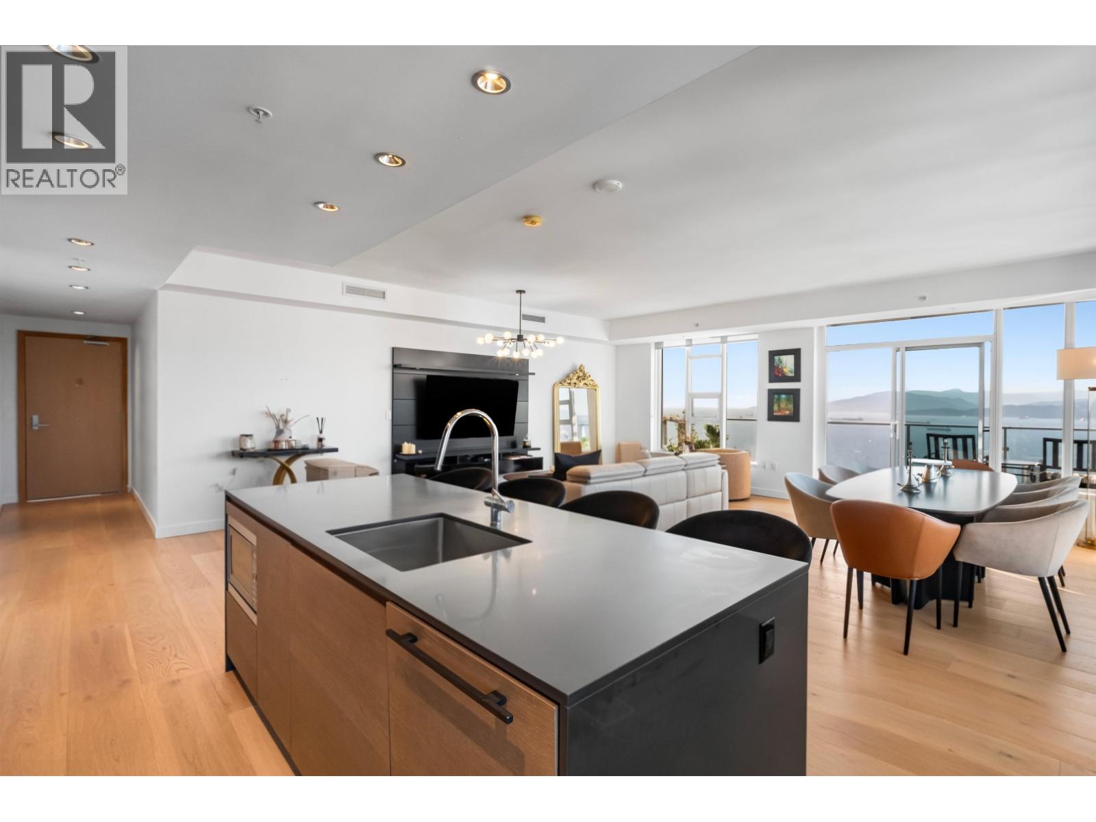 5602 1289 Hornby Street, Vancouver — photo 14