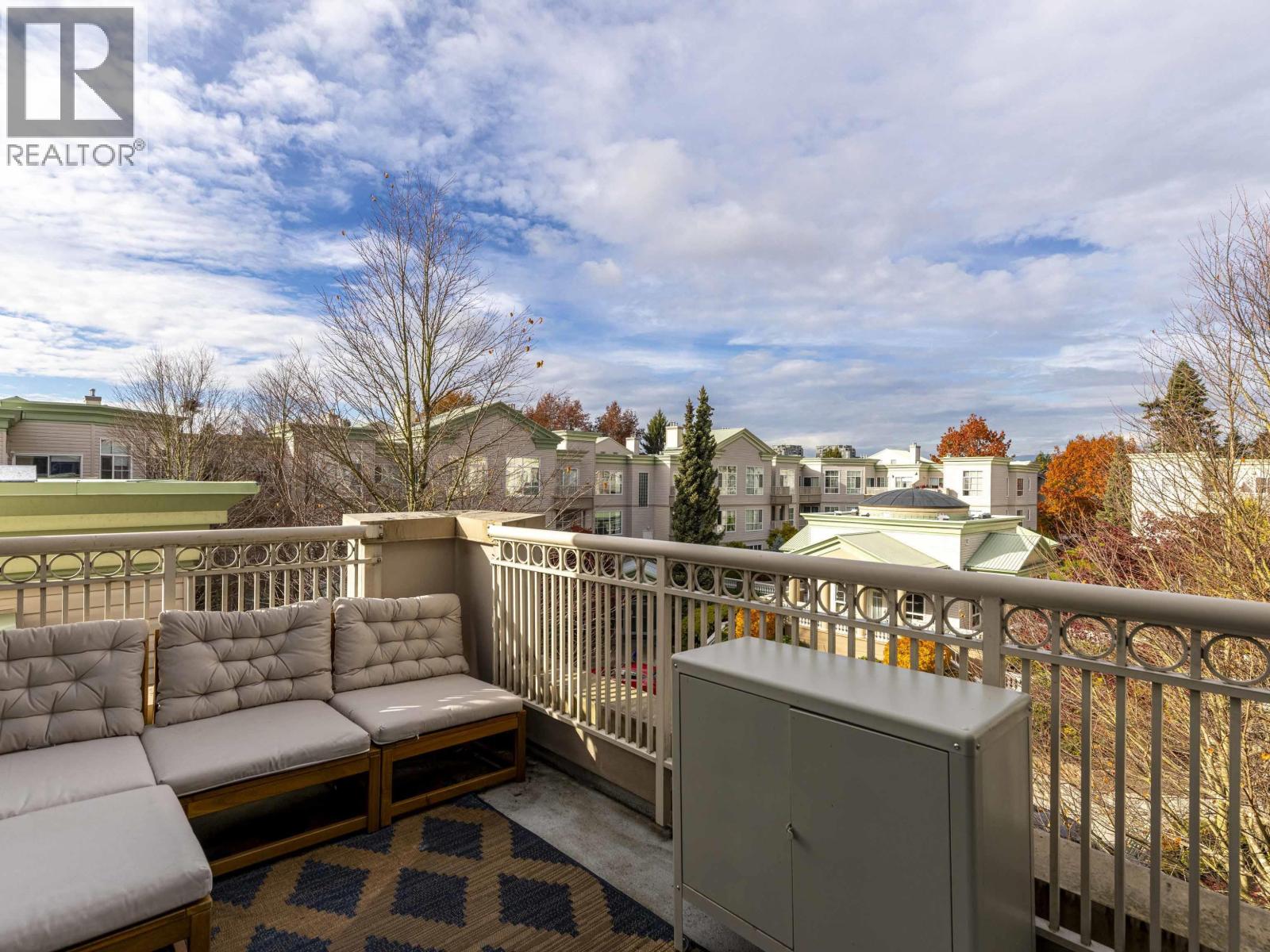 #309-8975 JONES Road, Richmond