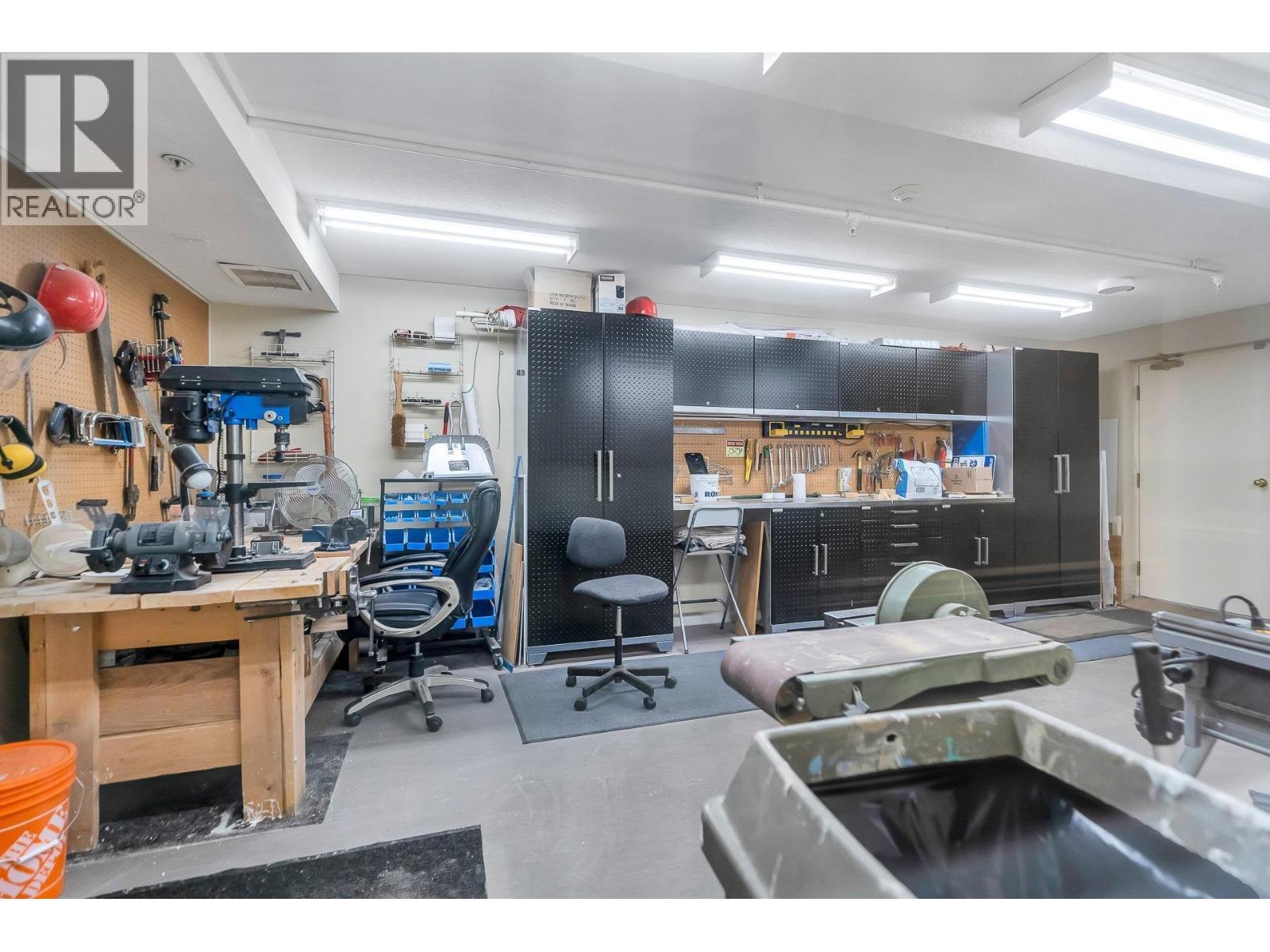 #309-8975 JONES Road, Richmond