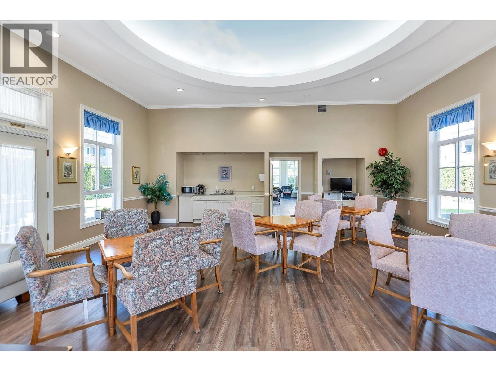 #309-8975 JONES Road, Richmond