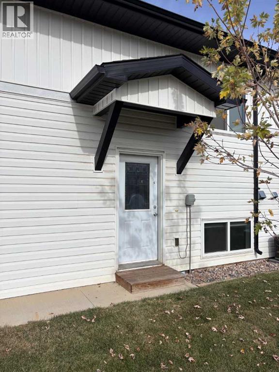 G, 5202 55 Street, Taber