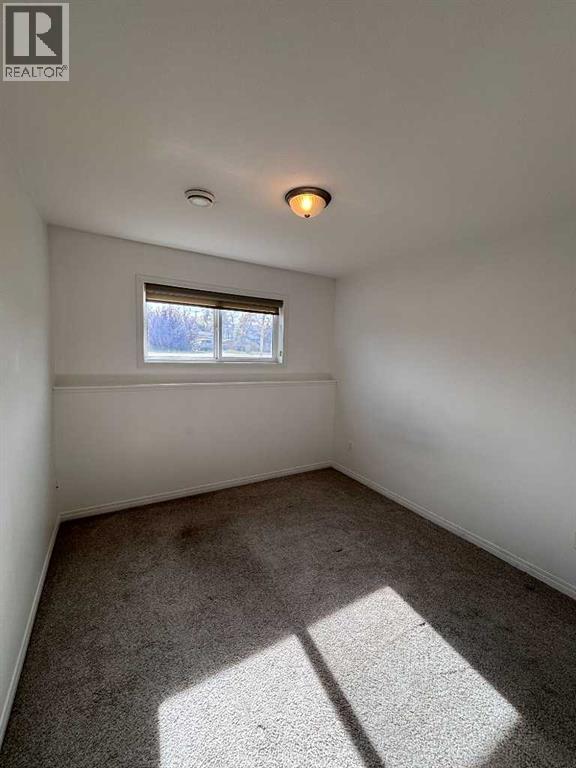 G, 5202 55 Street, Taber — photo 11