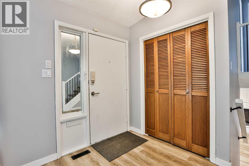 21 Lafayette Crescent, Lethbridge — photo 8