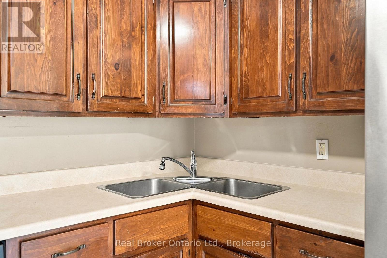 1354 Hallen Place, Midland photo 16