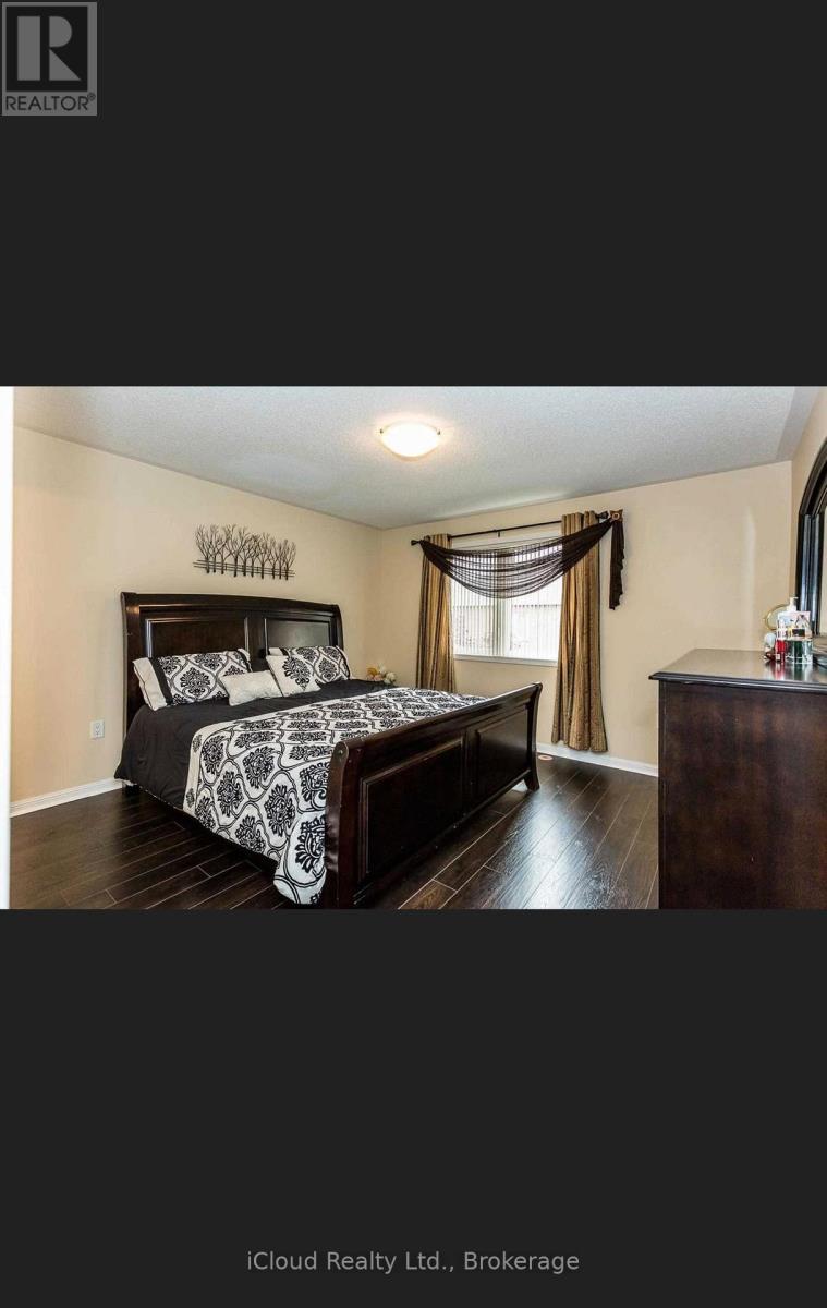 936 HASSELFELDT HEIGHTS, Milton (CO Coates) — photo 12