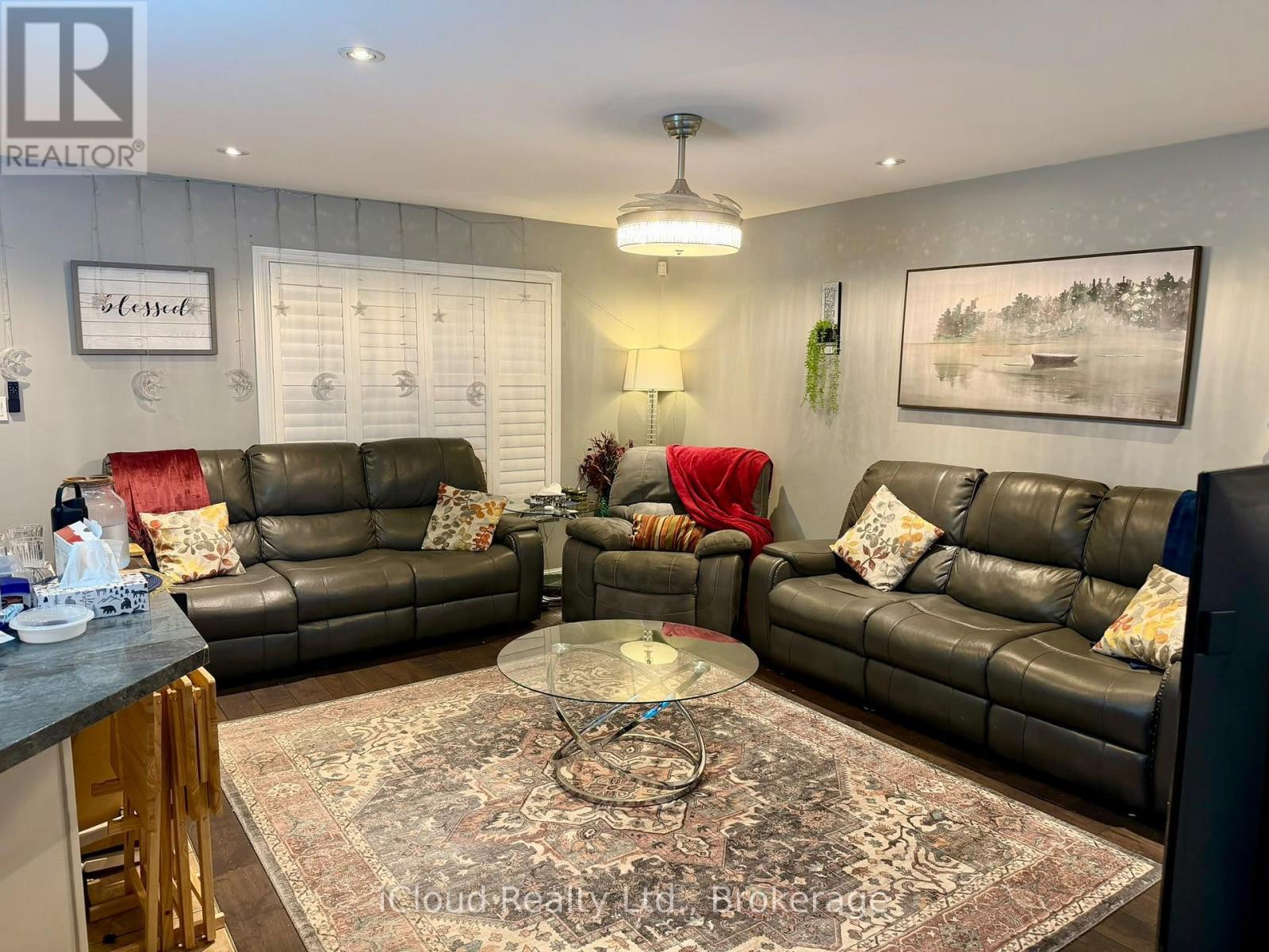 936 HASSELFELDT HEIGHTS, Milton (CO Coates) — photo 7