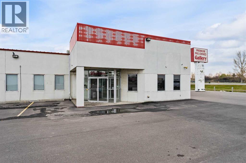 905 11 Avenue SE, High River — photo 4