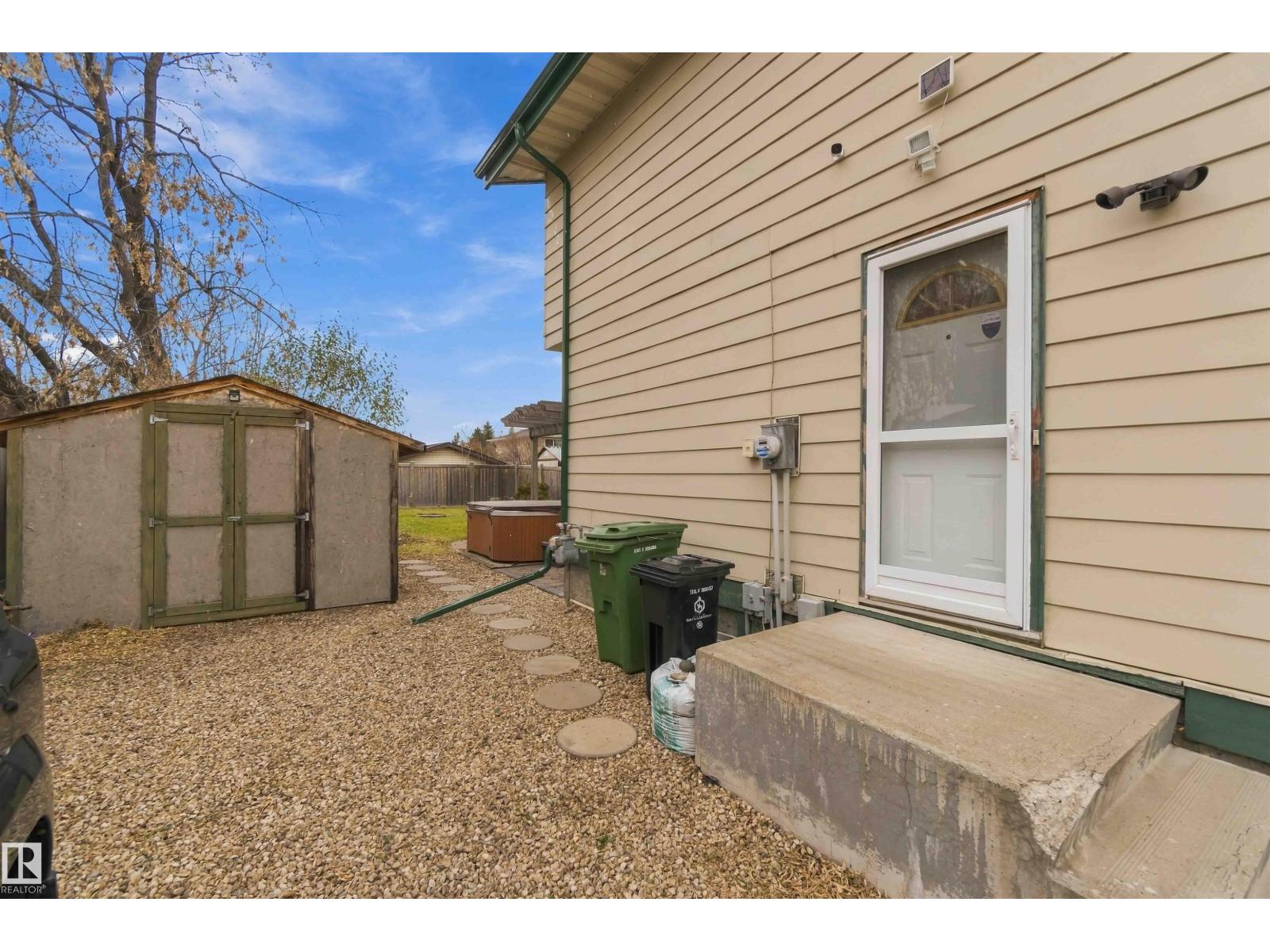 7932 92 AV, photo 46 of 51