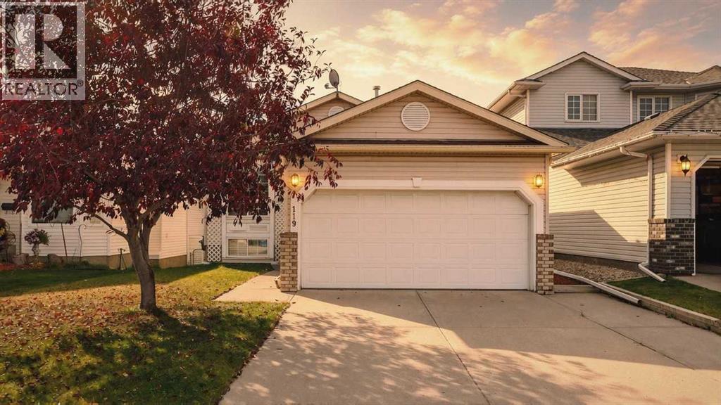 119 Hawkmount Close NW
