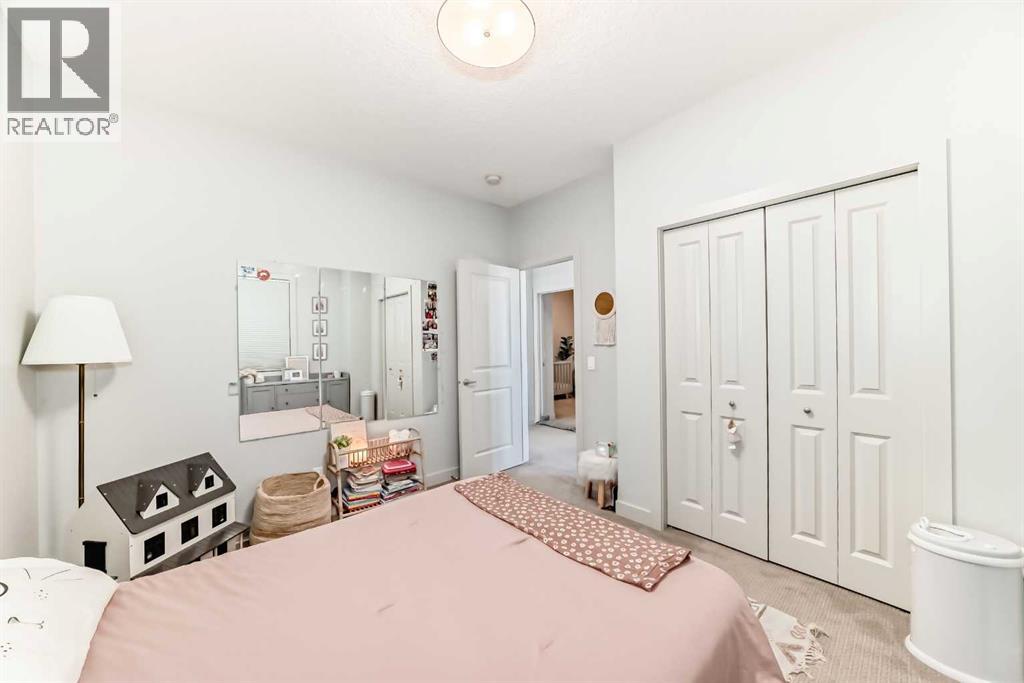 743 Shawnee Drive SW, Calgary — photo 32