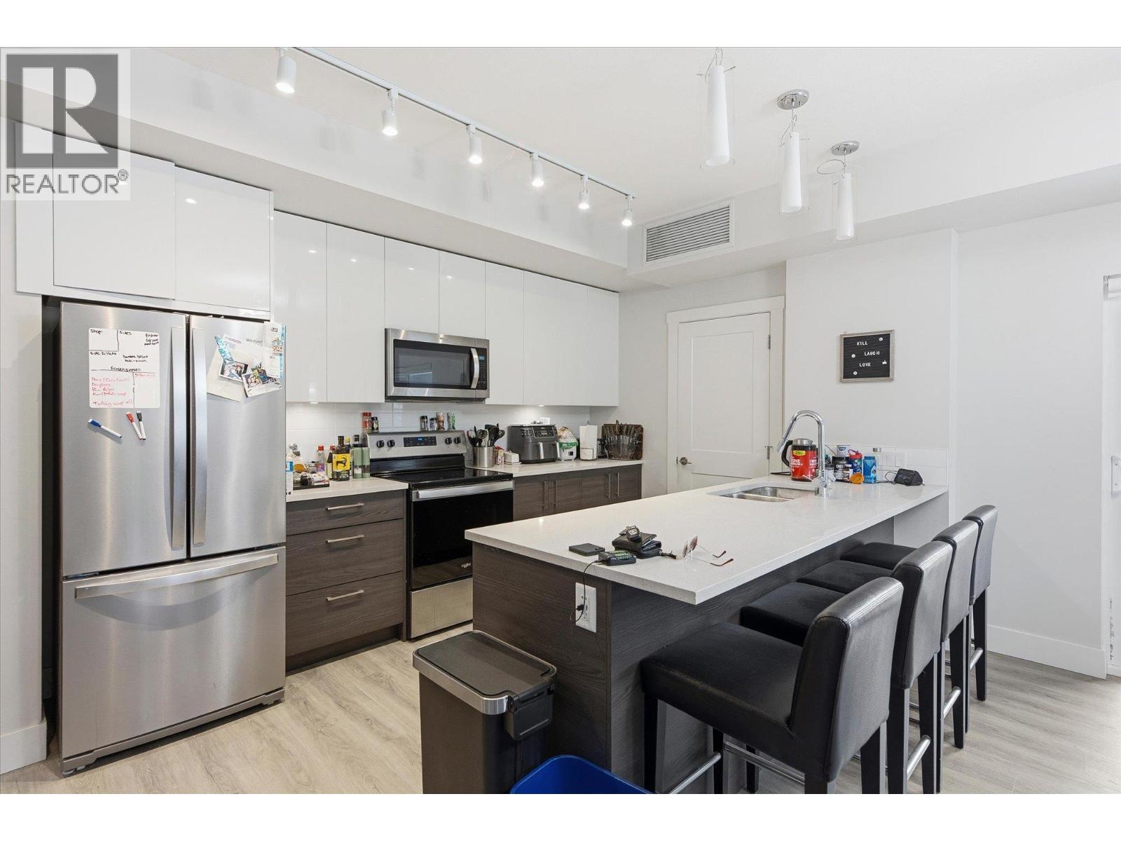 301 191 Hollywood Road South, Kelowna