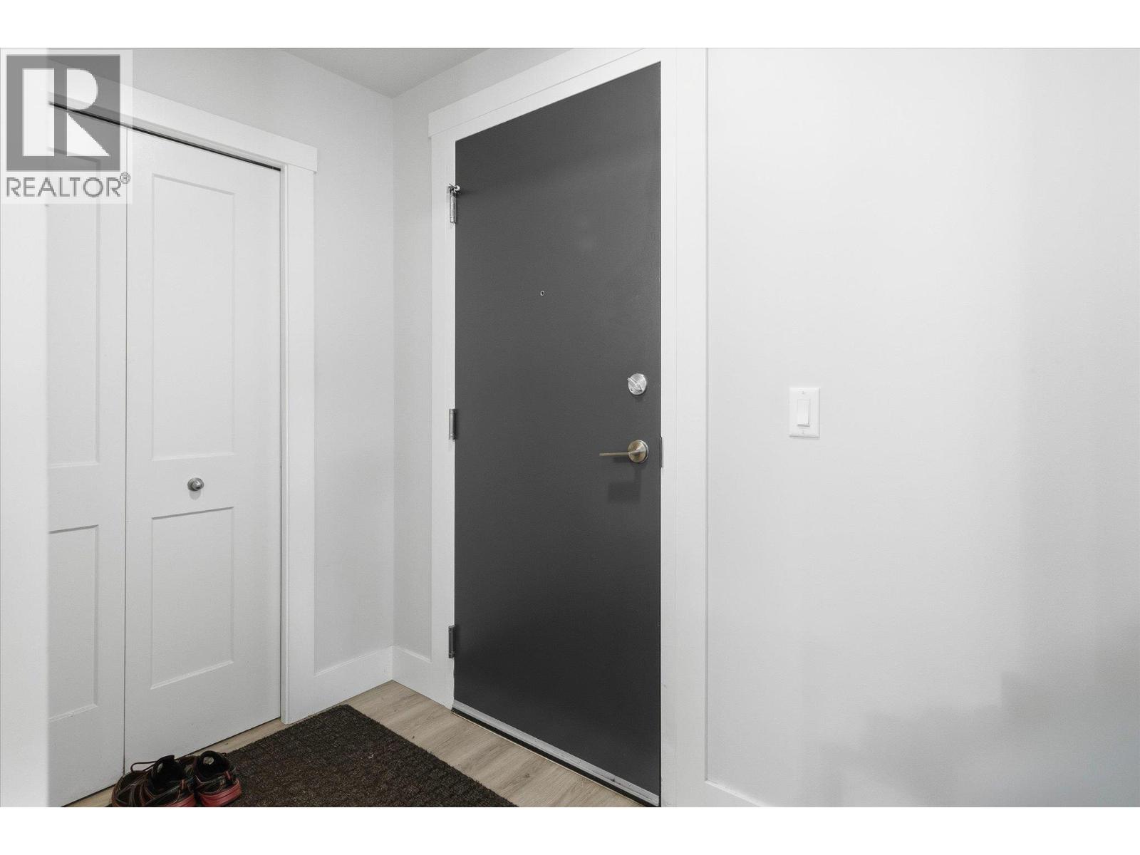 301 191 Hollywood Road South, Kelowna