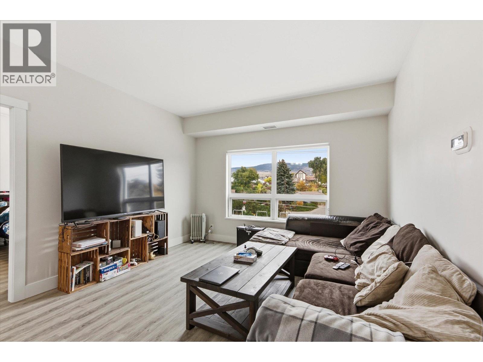 301 191 Hollywood Road South, Kelowna