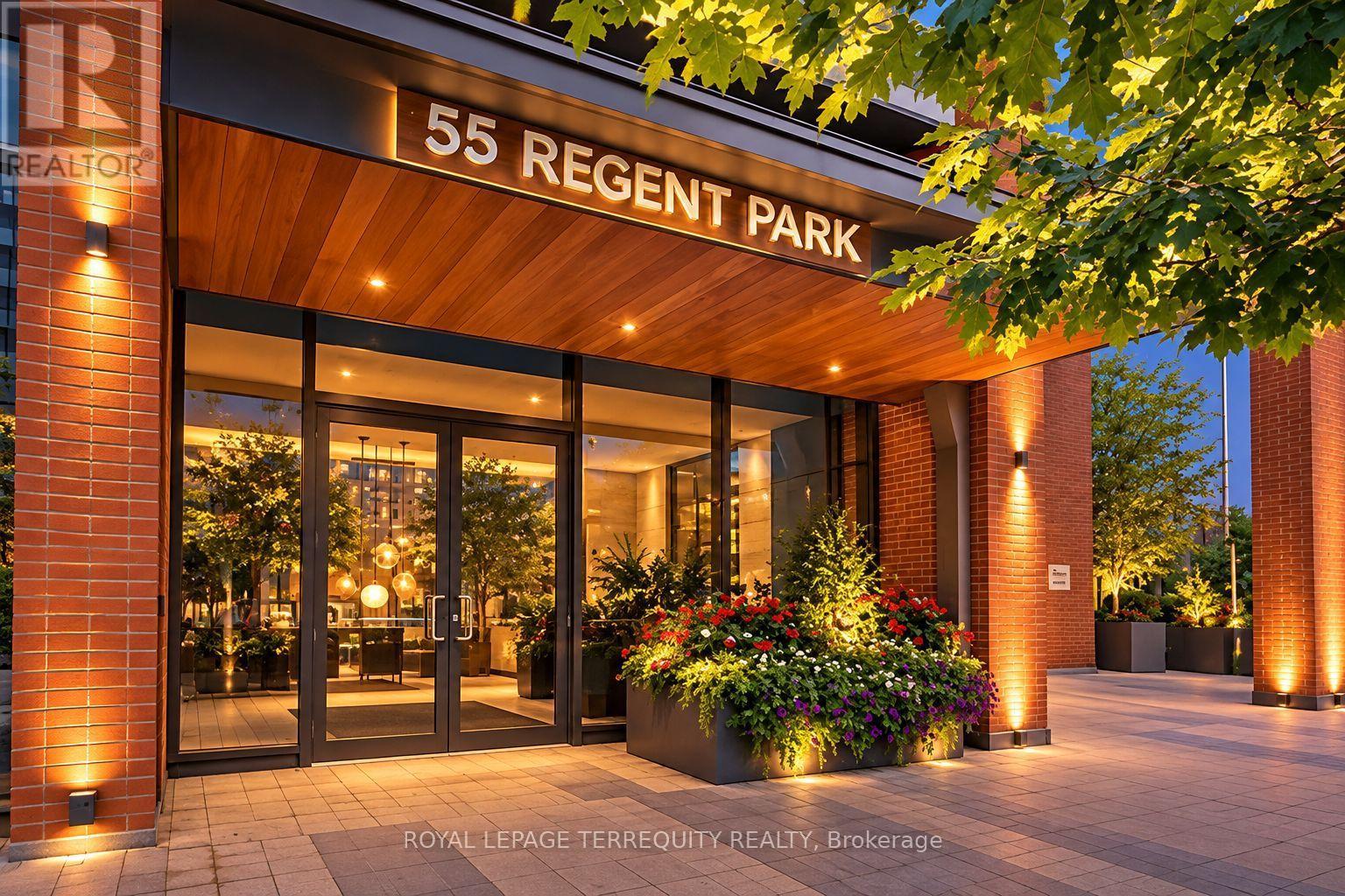 415 - 55 REGENT PARK BOULEVARD, Toronto (Regent Park) — photo 2
