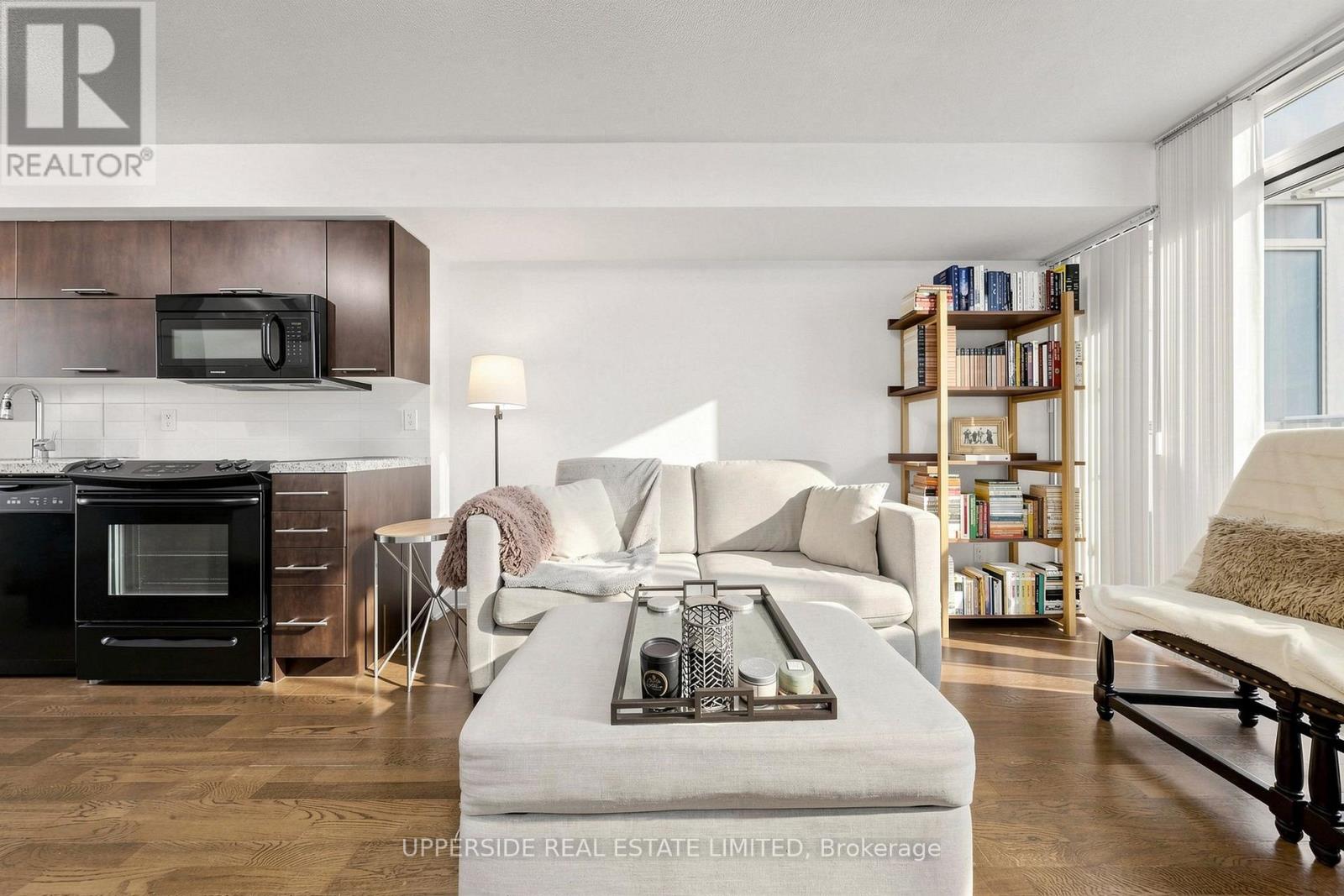 607 - 126 SIMCOE STREET, Toronto (Waterfront Communities) — photo 11
