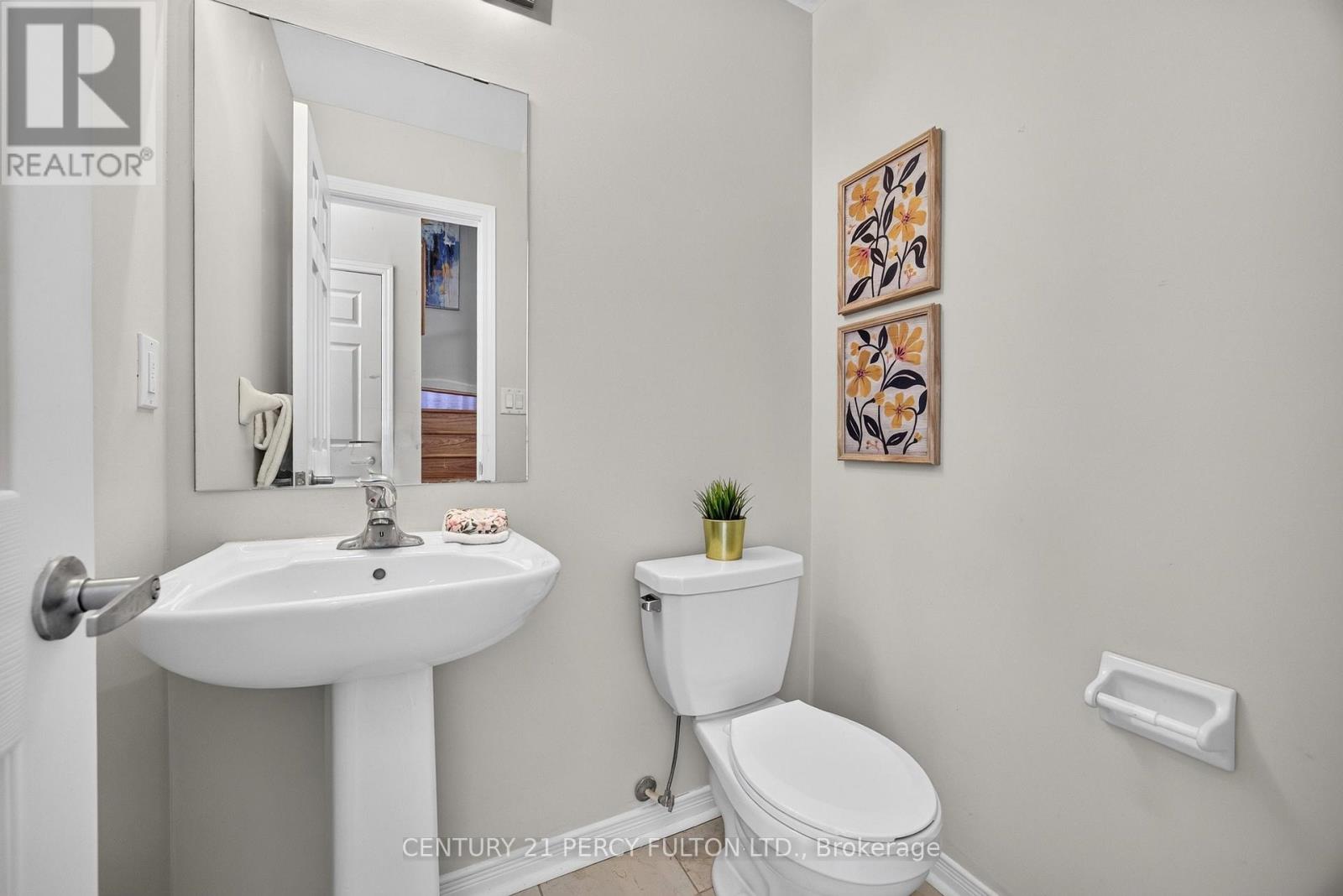 58 Harwood Avenue North, Ajax, ON photo 14