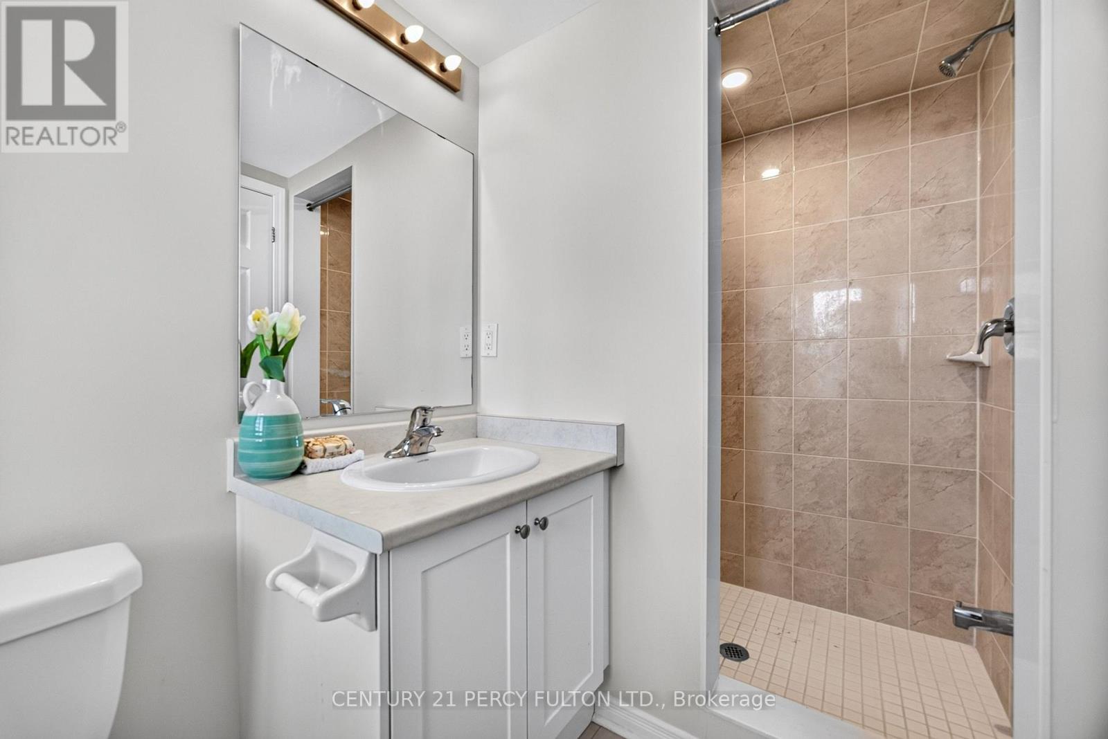 58 Harwood Avenue North, Ajax, ON photo 29