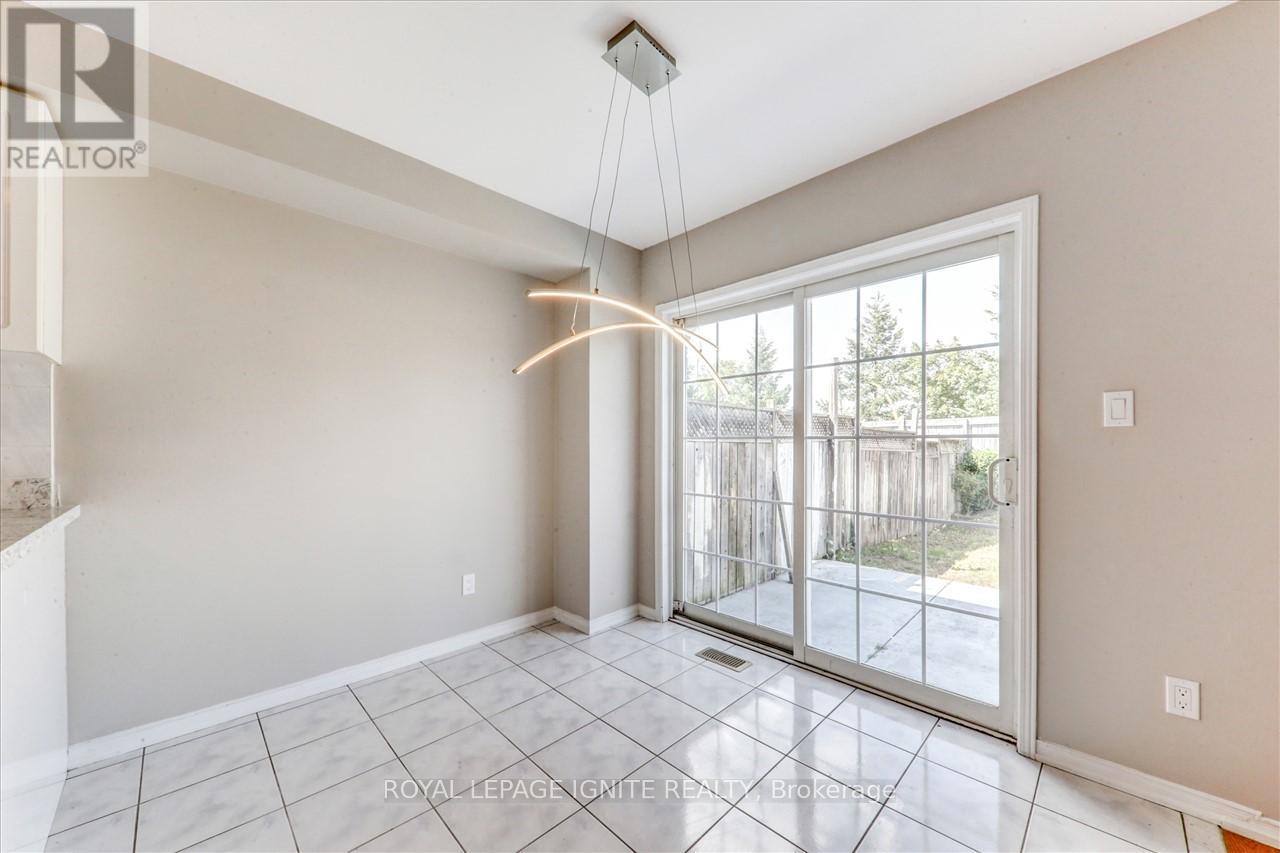 32 Tansley Crescent, Ajax, ON photo 14
