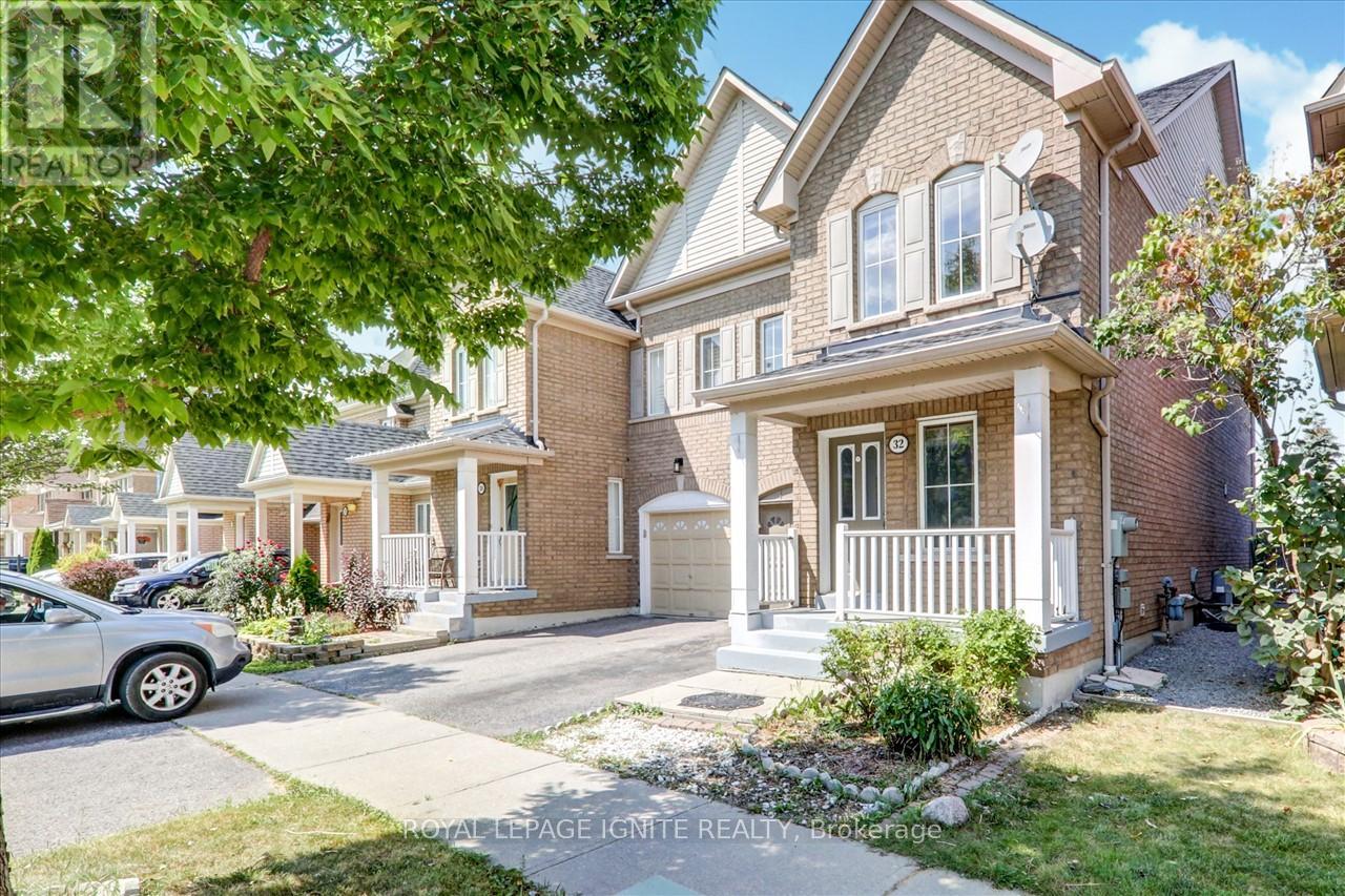 32 TANSLEY CRESCENT, Ajax (Northeast Ajax) — photo 2