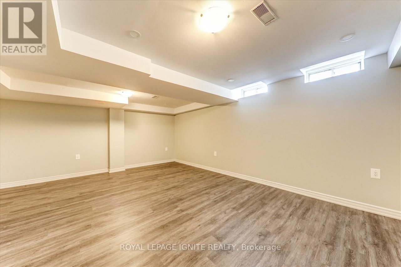 32 Tansley Crescent, Ajax, ON photo 27