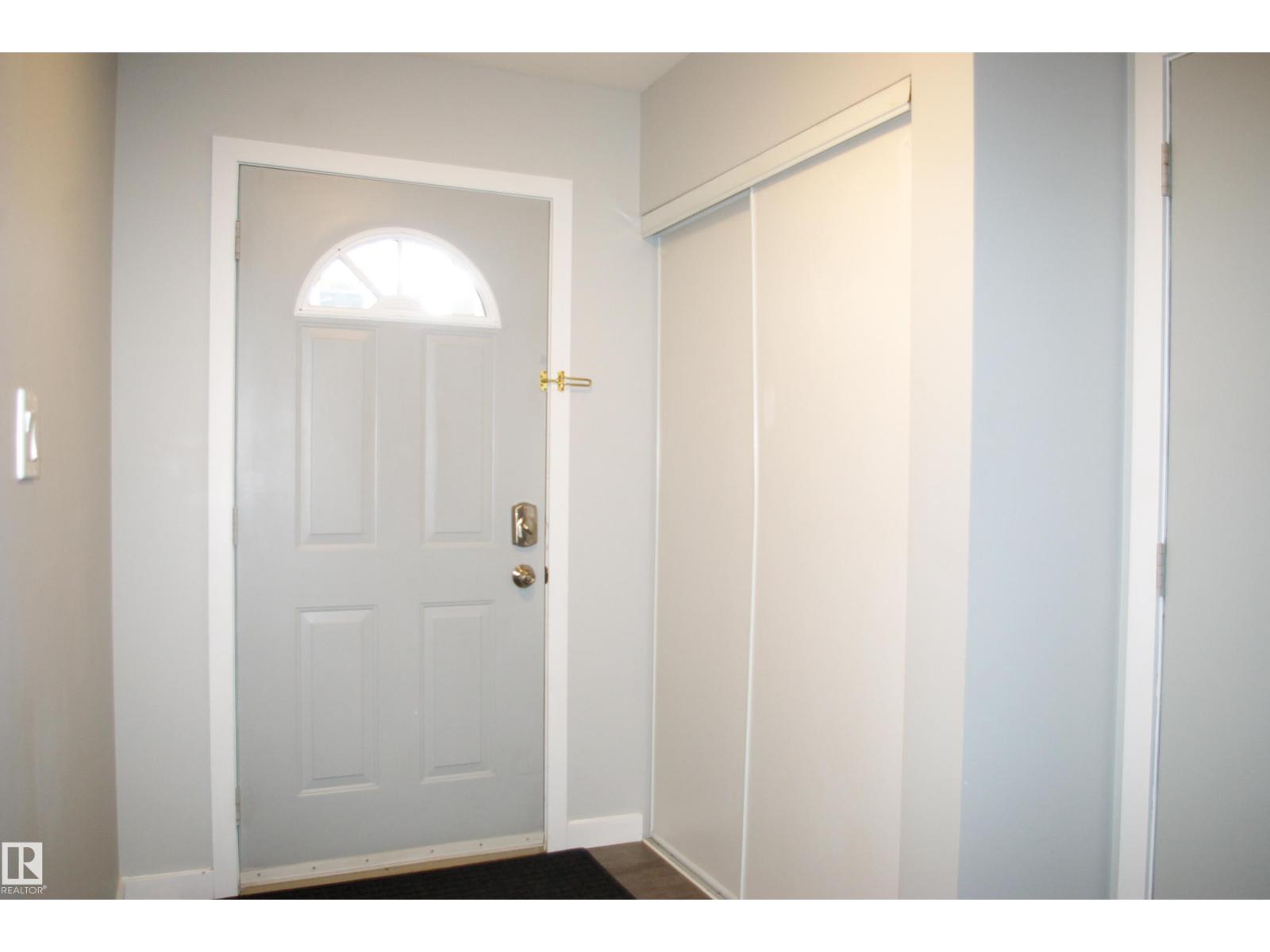 #27 9505 176 ST NW, Edmonton — photo 4