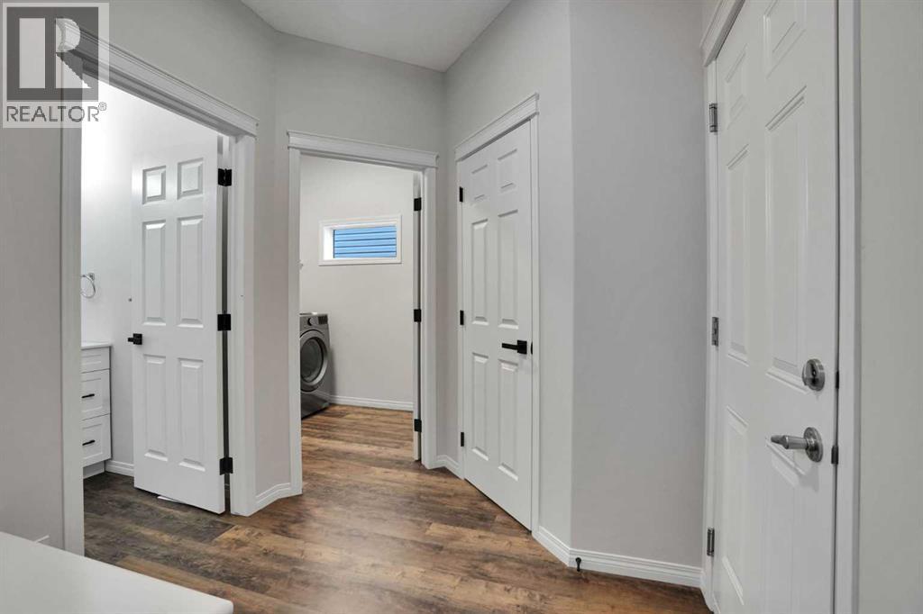 152 Hawkmere Close, photo 12 of 41