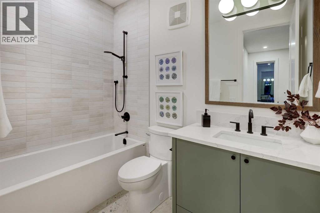 Property photograph 33 for MLS A2354473
