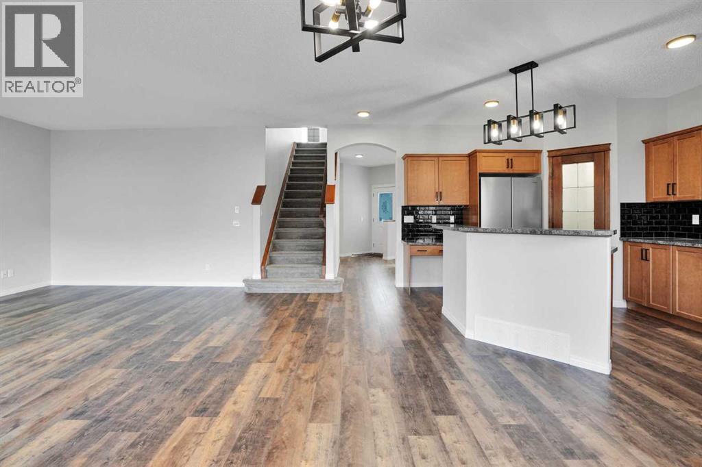 152 Hawkmere Close, photo 11 of 41