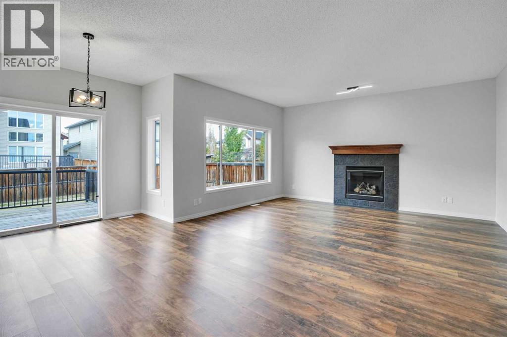 152 Hawkmere Close, photo 9 of 41