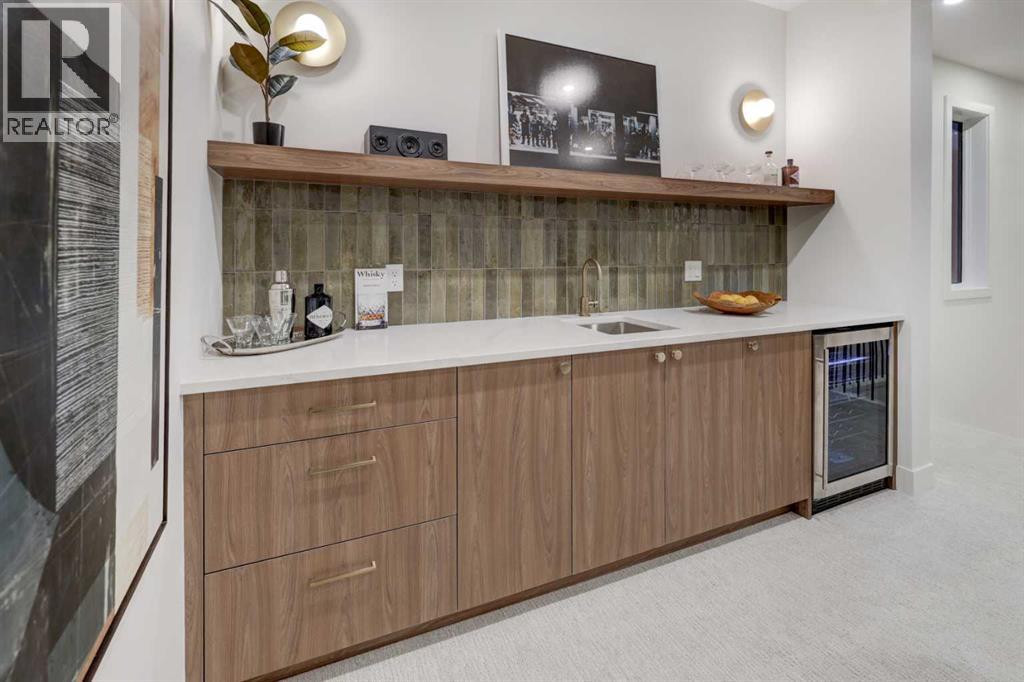 Property photograph 32 for MLS A2354473