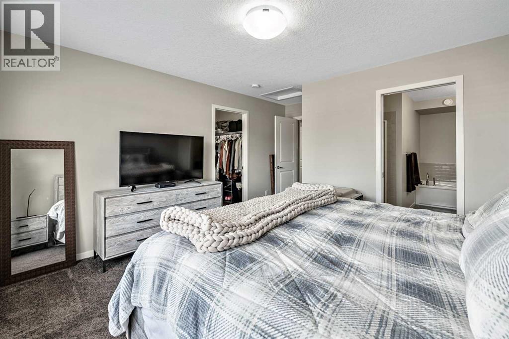 112 Masters Heights SE photo 20