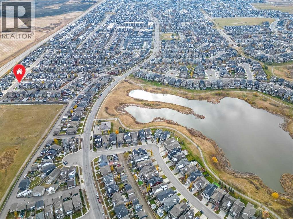 112 Masters Heights SE photo 46