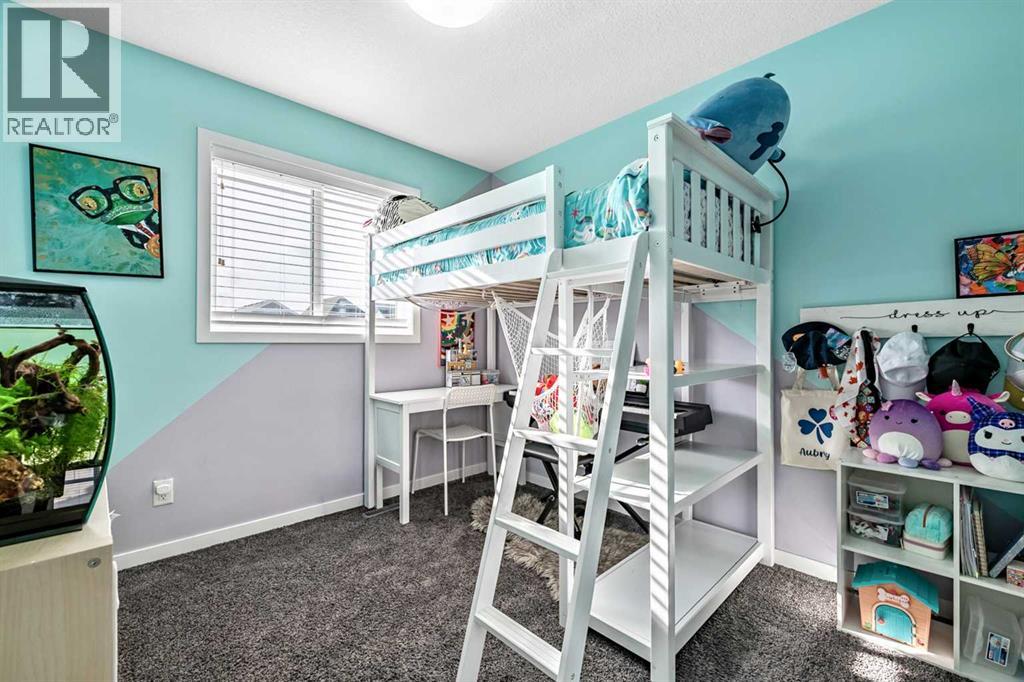 112 Masters Heights SE photo 23