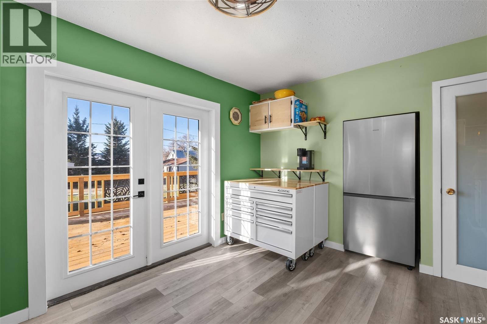 555 1st AVENUE W, Canwood — photo 13