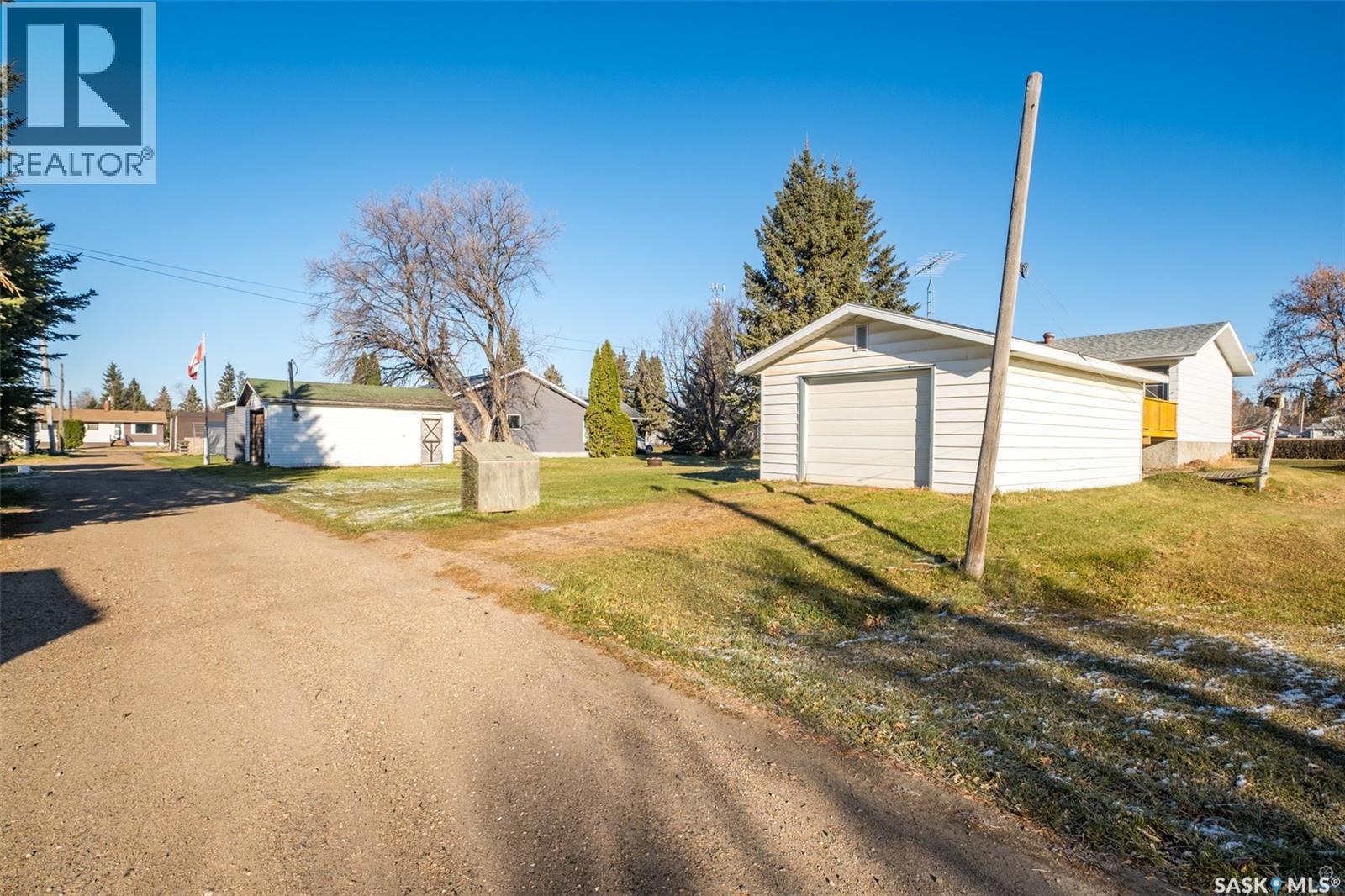 555 1st AVENUE W - 42