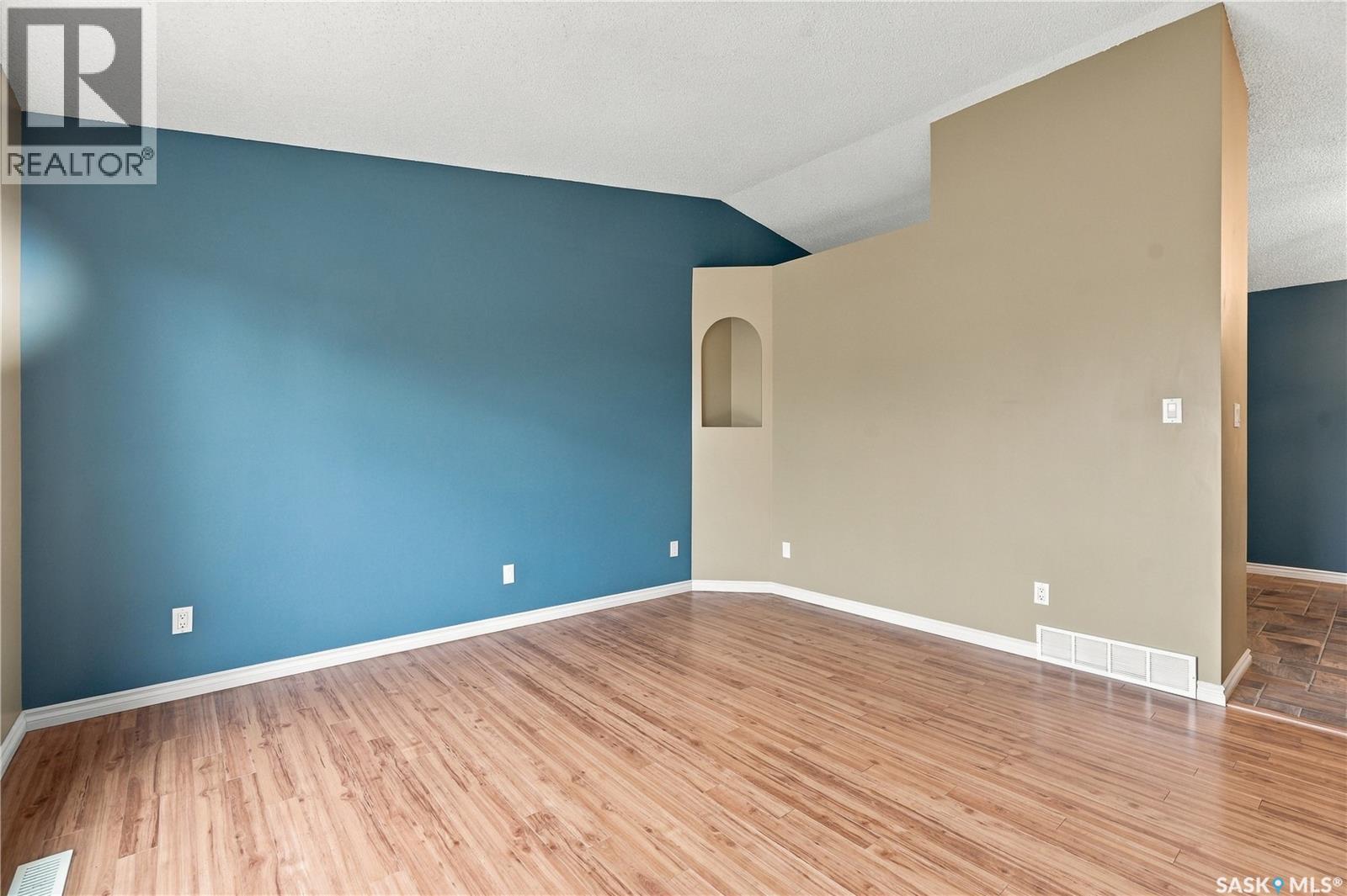 433 4th STREET N, Martensville — photo 7