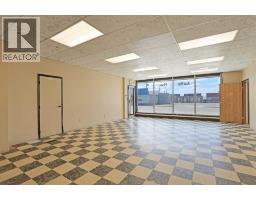 120 1 Avenue E, Brooks — photo 11