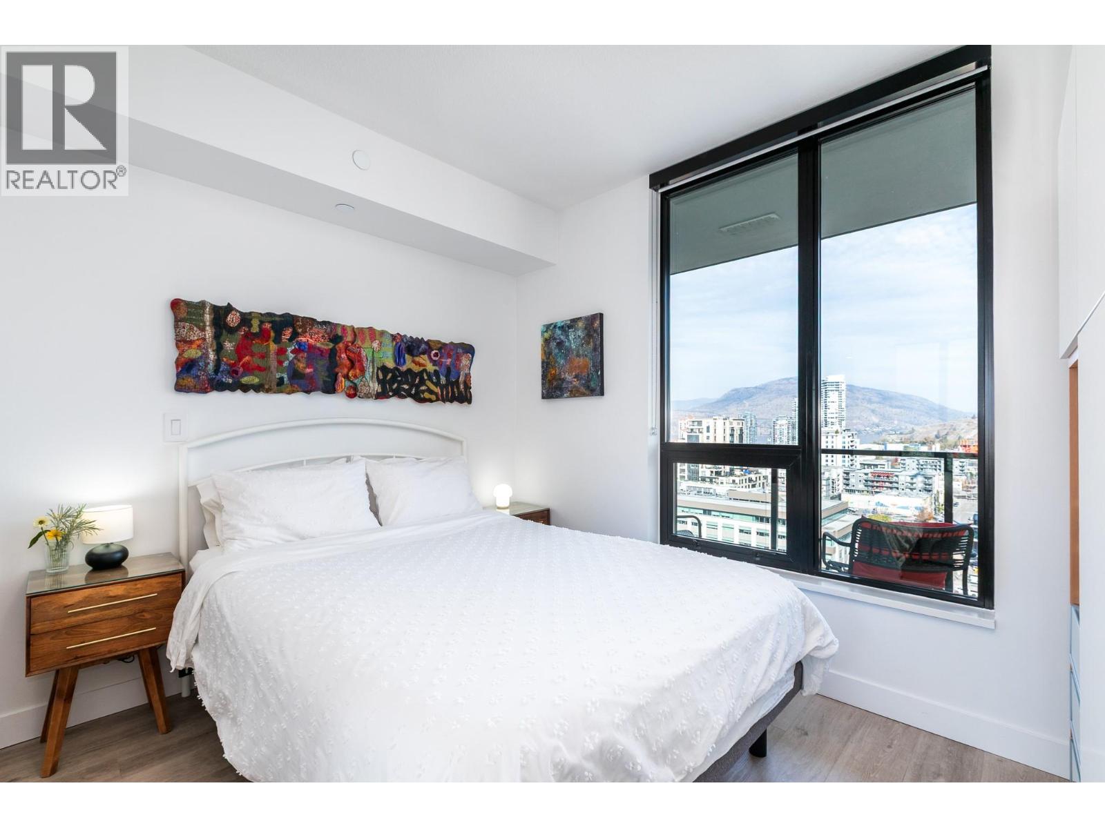1609 1471 St Paul Street, Kelowna