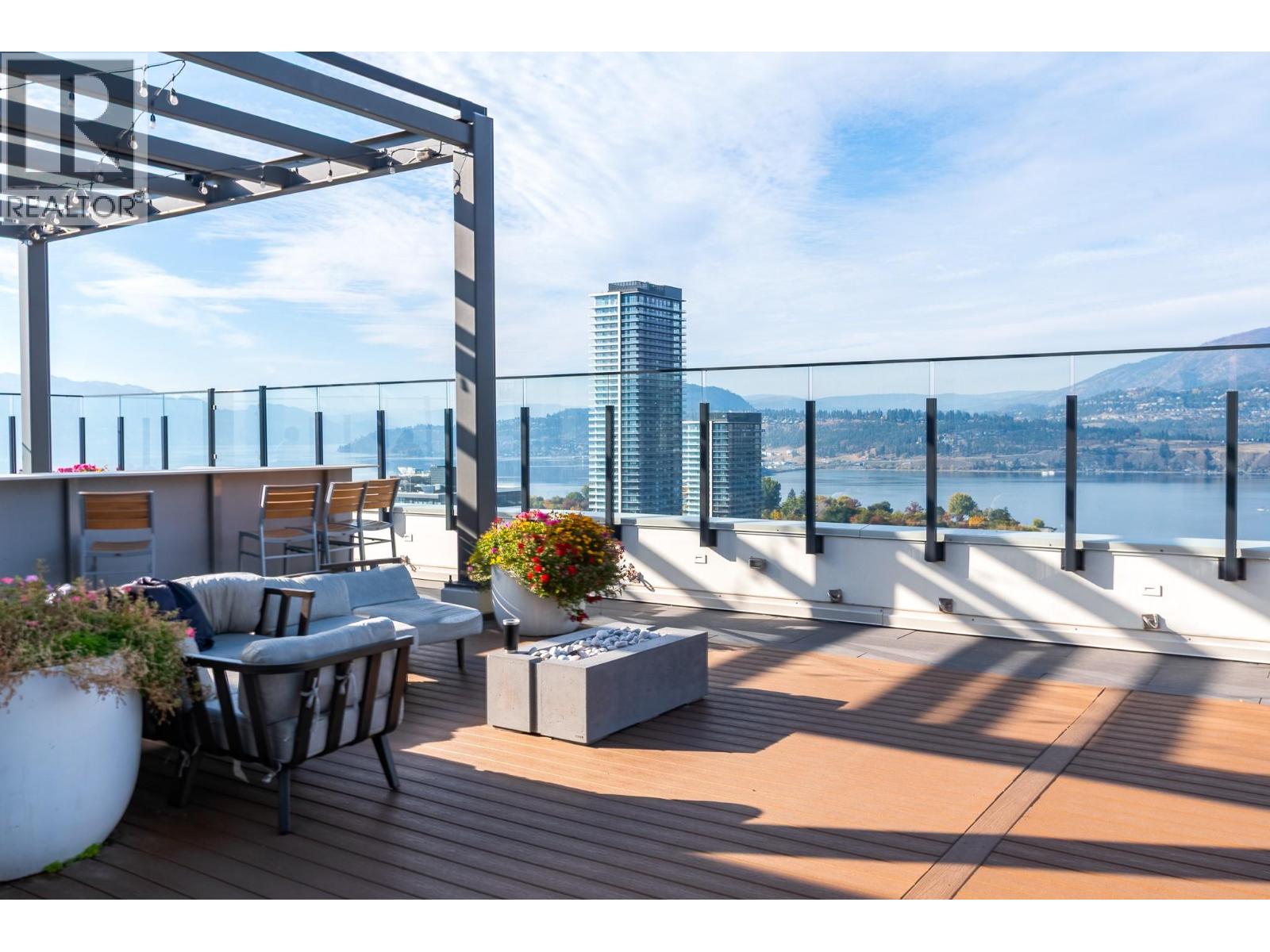 1609 1471 St Paul Street, Kelowna