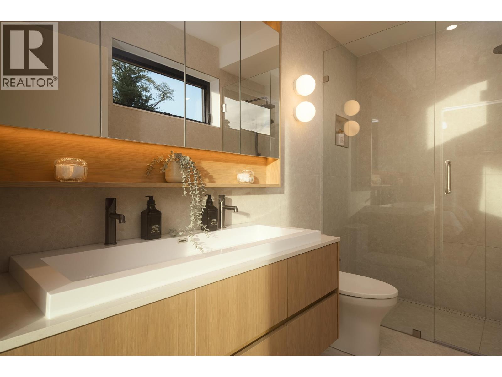 2 882 E 13 Avenue, Vancouver — photo 14