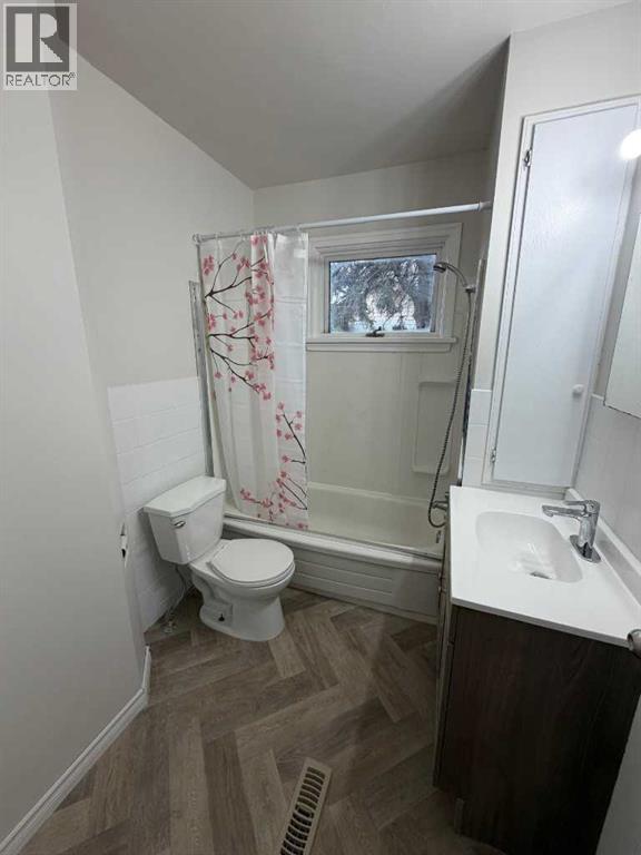 Property photograph 12 for MLS A2355266