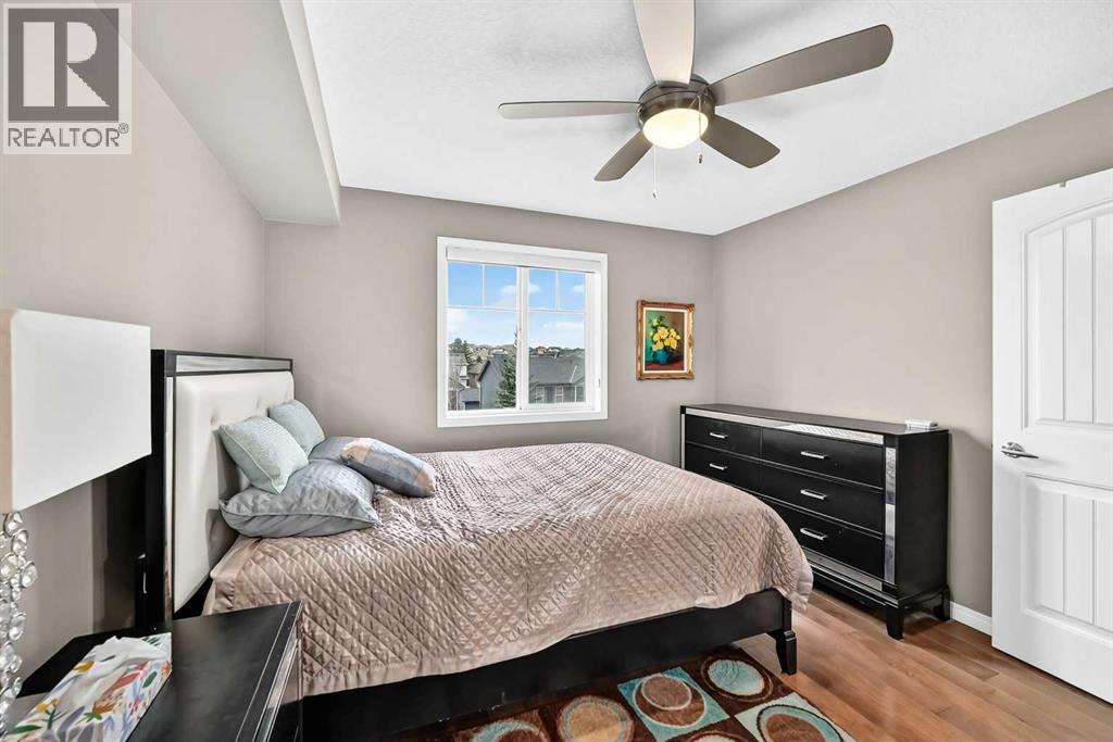 1305, 130 Panatella Street NW, photo 22 of 30