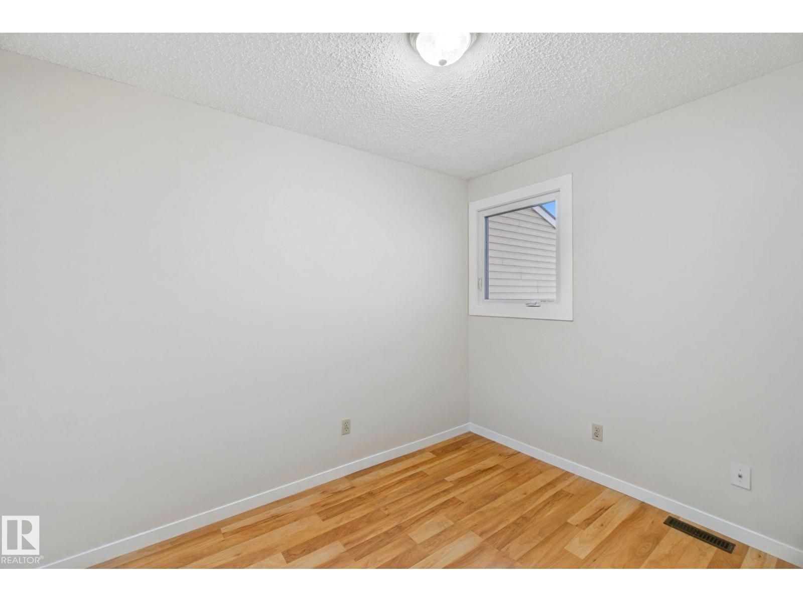 Property photograph 19 for MLS E4514597