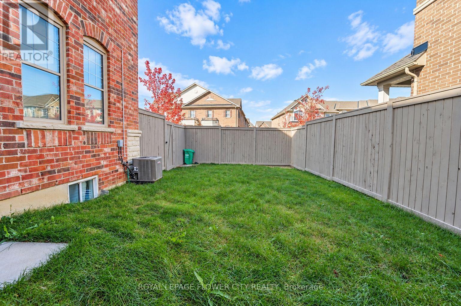 85 Finegan Circle, Brampton, ON photo 31