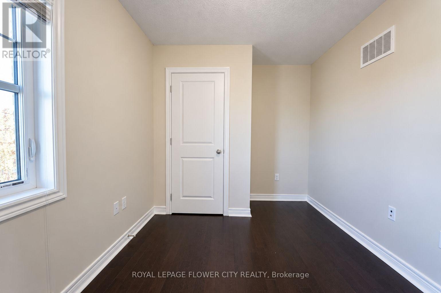 85 Finegan Circle, Brampton, ON photo 24
